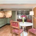 Het Lam Apartment